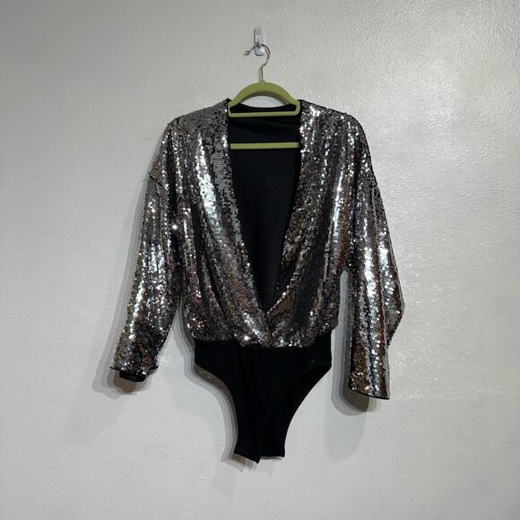 Silver Sequin Deep Plunging Bodysuit Sz XL - Picture 2 of 10